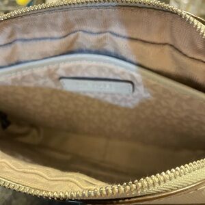 Jet set large powder blue leather crossbody bag.